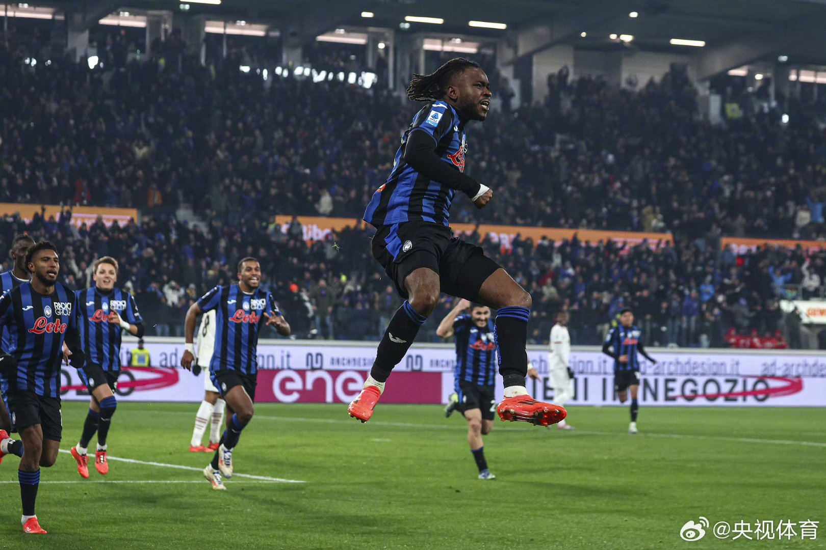 是世界足坛 是世界足坛